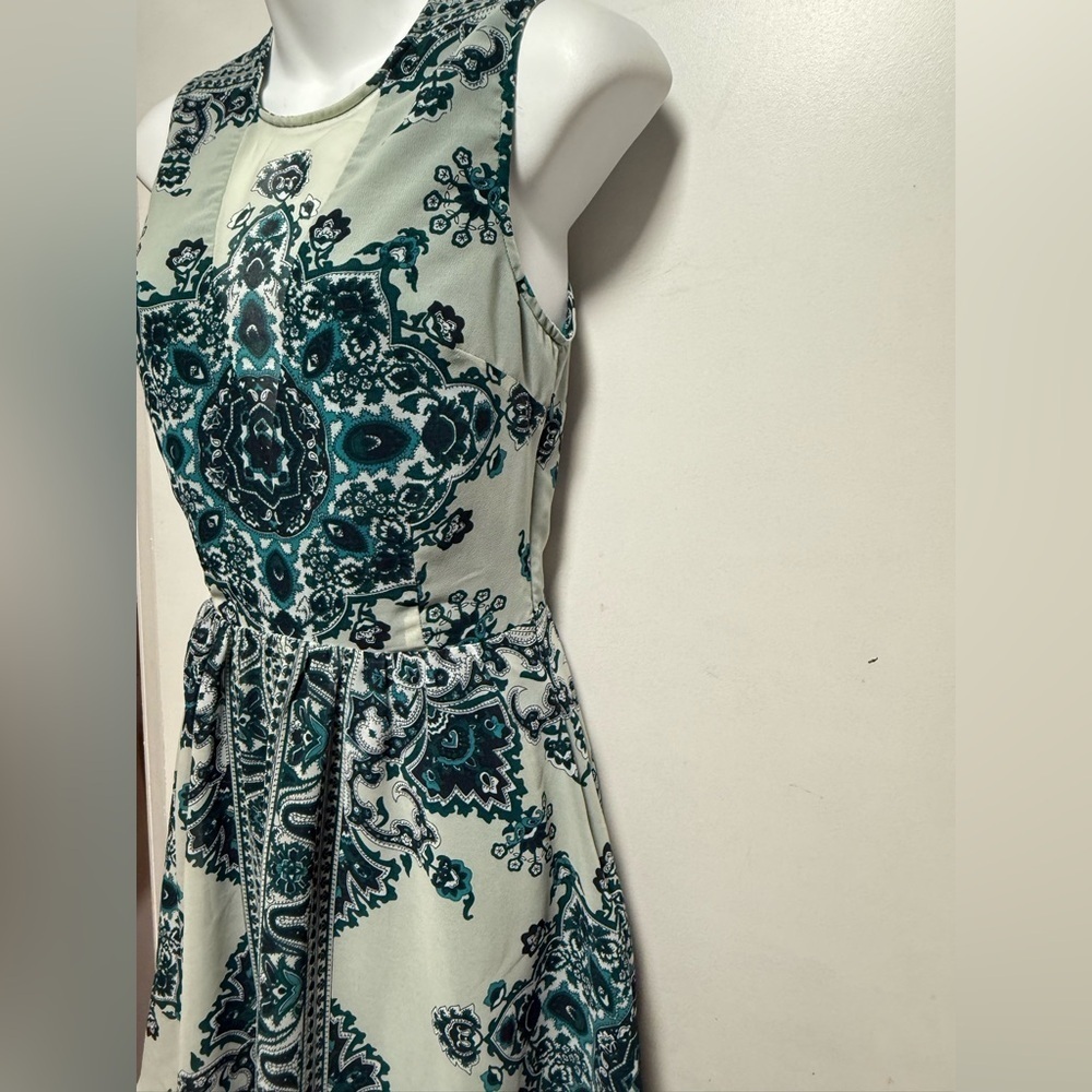 Dolce Vita Elegant Teal Patterned Dress Size S - Picture 3 of 9